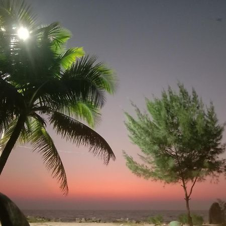 Angeo Beach House Alappuzha Екстер'єр фото